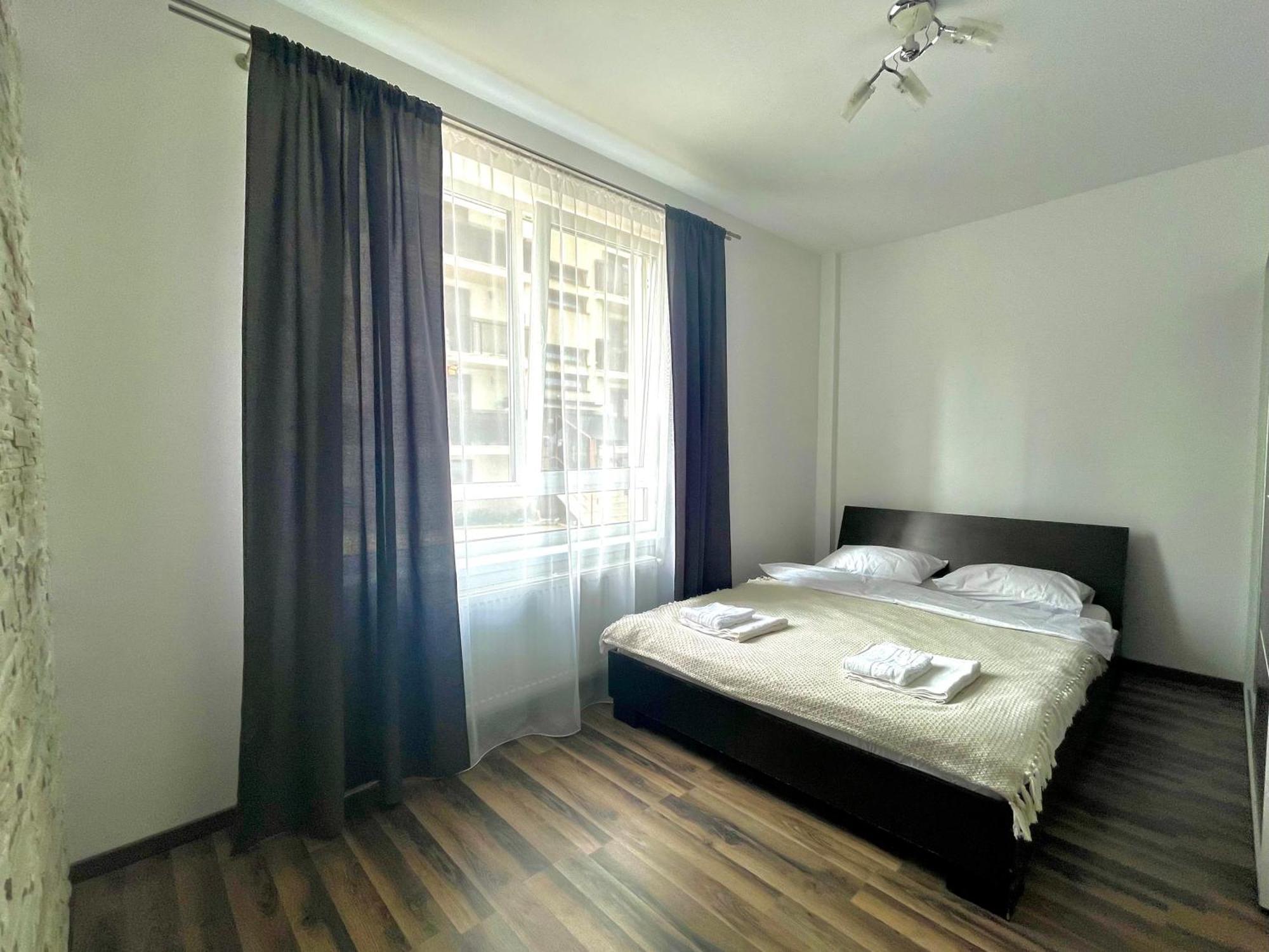 Yamalux Apartments - Cozy Double - Westside 3 Floreşti Екстериор снимка
